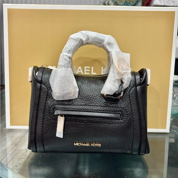 MICHAEL KORS Carine Extra-Small Pebbled
Leather Satchel - Picture 5 of 6